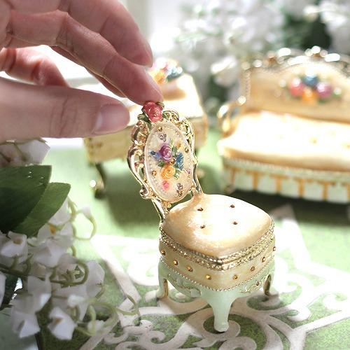 ジュエリーボックス ミニチュア家具シリーズ ミニチェア イエロー EX4444 |  | 03