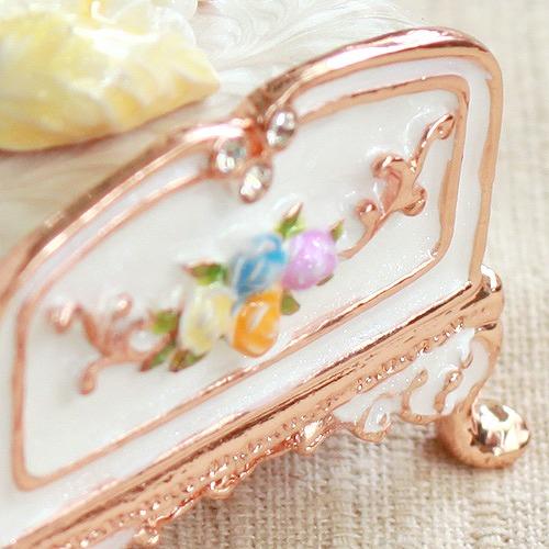 【ジュエリーボックス】ミニチュア ベッド ホワイト ジュエリーボックス EX5042 999 |  | 03