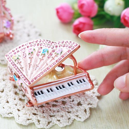 【ジュエリーボックス】 ピアノ ローズ ピンク EX565-1 999 |  | 01