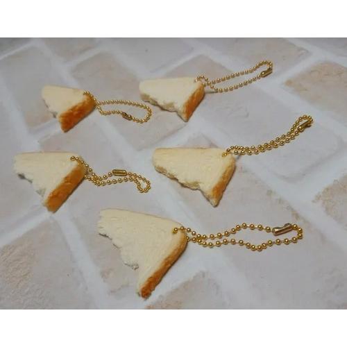 アトリエステラ 食品サンプル 食パンのキーホルダー K44 |  | 02