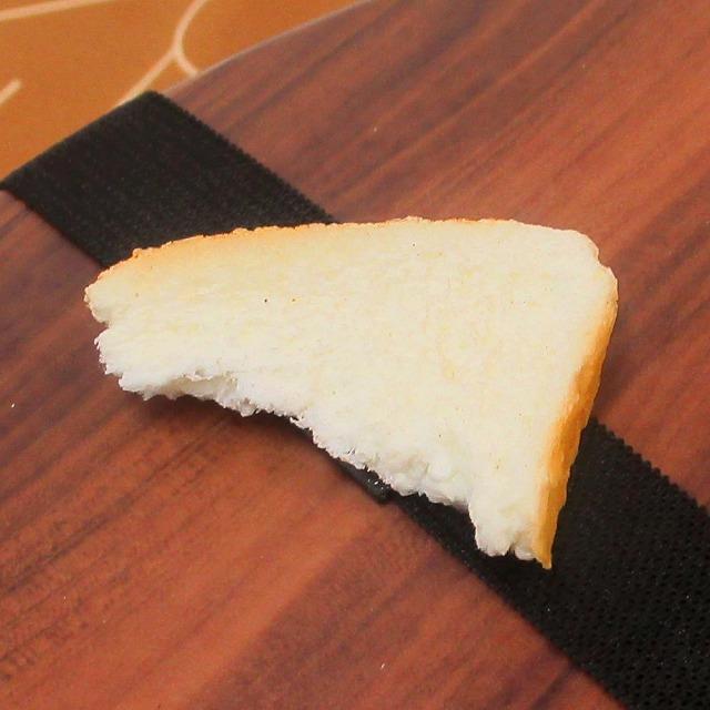 アトリエステラ 食品サンプル  ランチベルト　食パンのかけら |  | 01