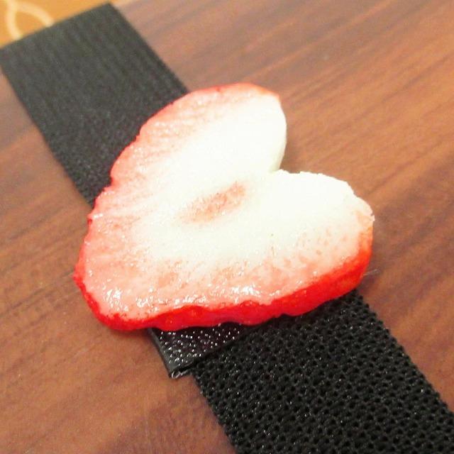 アトリエステラ 食品サンプル ランチベルト　ハートいちご |  | 01