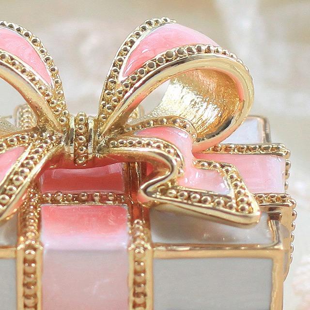 ジュエリーボックス ミニプレゼント 人気の宝石箱がミニチュアサイズに！ リボンの置物 ベリーピンク MN0111 |  | 03