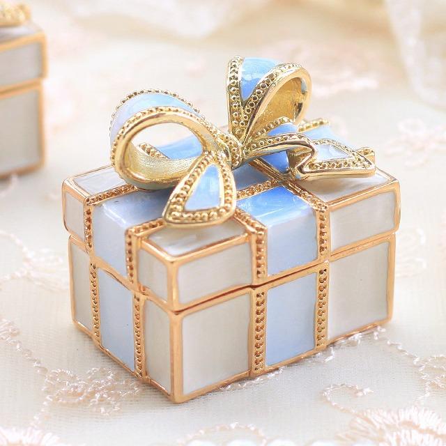 ジュエリーボックス ミニプレゼント 人気の宝石箱がミニチュアサイズに！ リボンの置物 ブルーシャーベット MN0112 | 