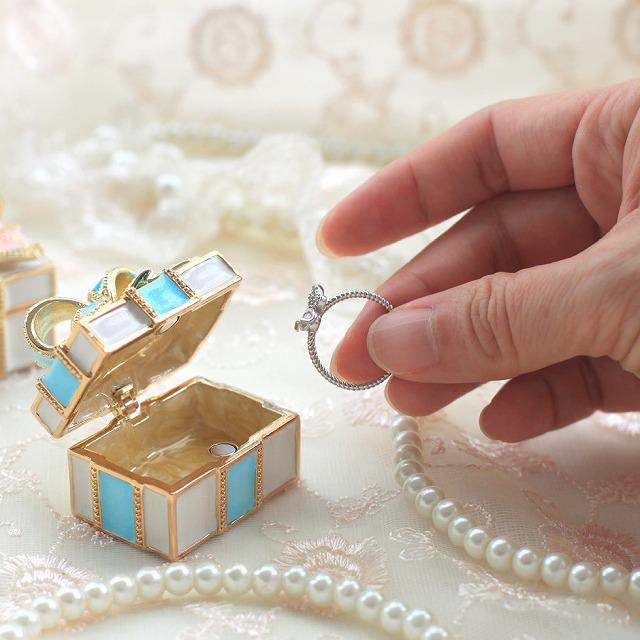 ジュエリーボックス ミニプレゼント 人気の宝石箱がミニチュアサイズに！ リボンの置物 ペパーミント MN0113 |  | 01