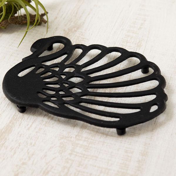 トリベット 鍋敷き アイアン スワン 白鳥 ポットスタンド クラシック プランターベース 鋳物 キッチン用品 キッチン雑貨 食器 テーブルウェア コベントアイアン | 