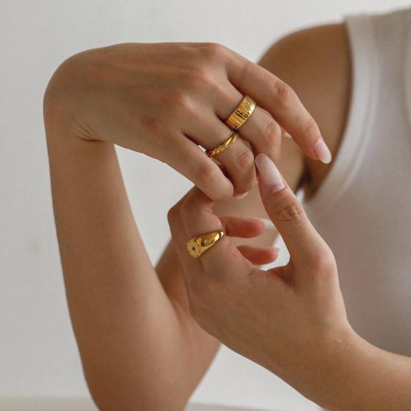 SHAPES STUDIO（シェイプス スタジオ）リング Braided Twist Ring |  | 04