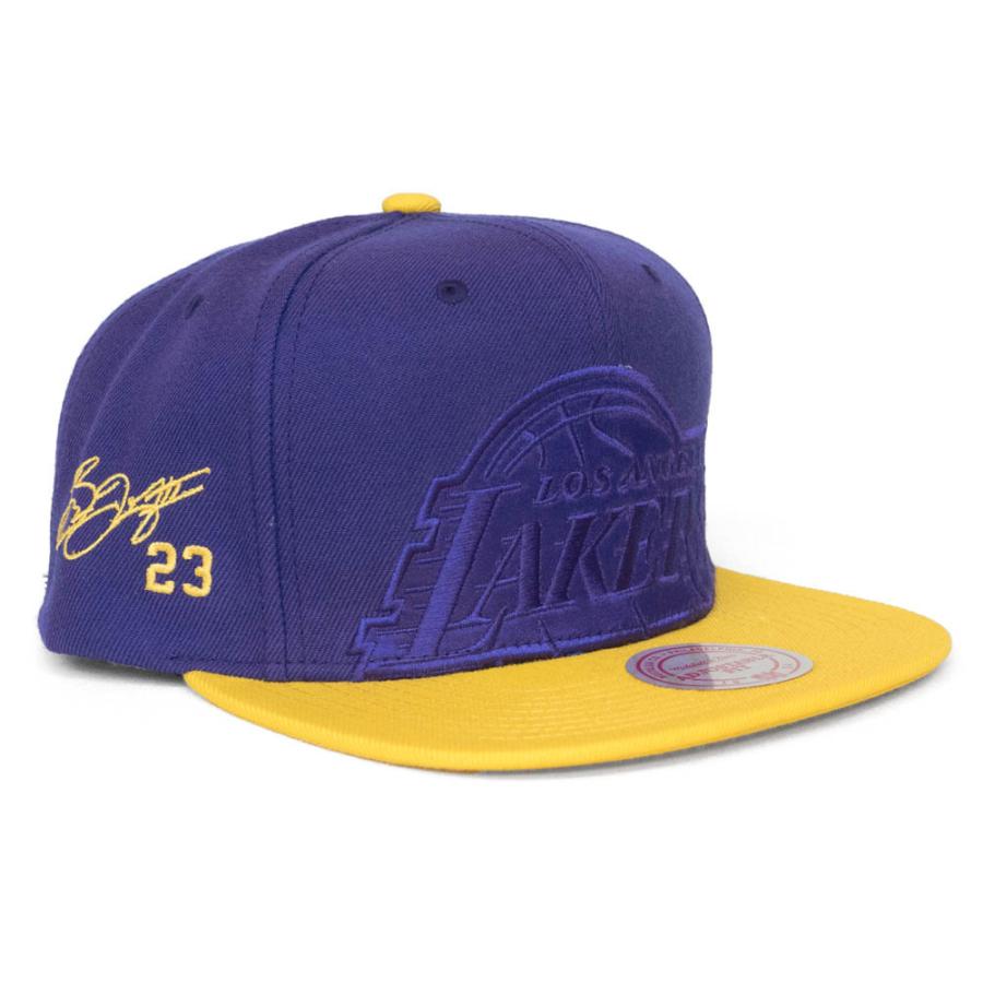 NBA レブロン・ジェームズ レイカーズ キャップ サイン刺繍入り スナップバック ミッチェル＆ネス/Mitchell & Ness Purple/Gold2203MN特集｜selection-basketball