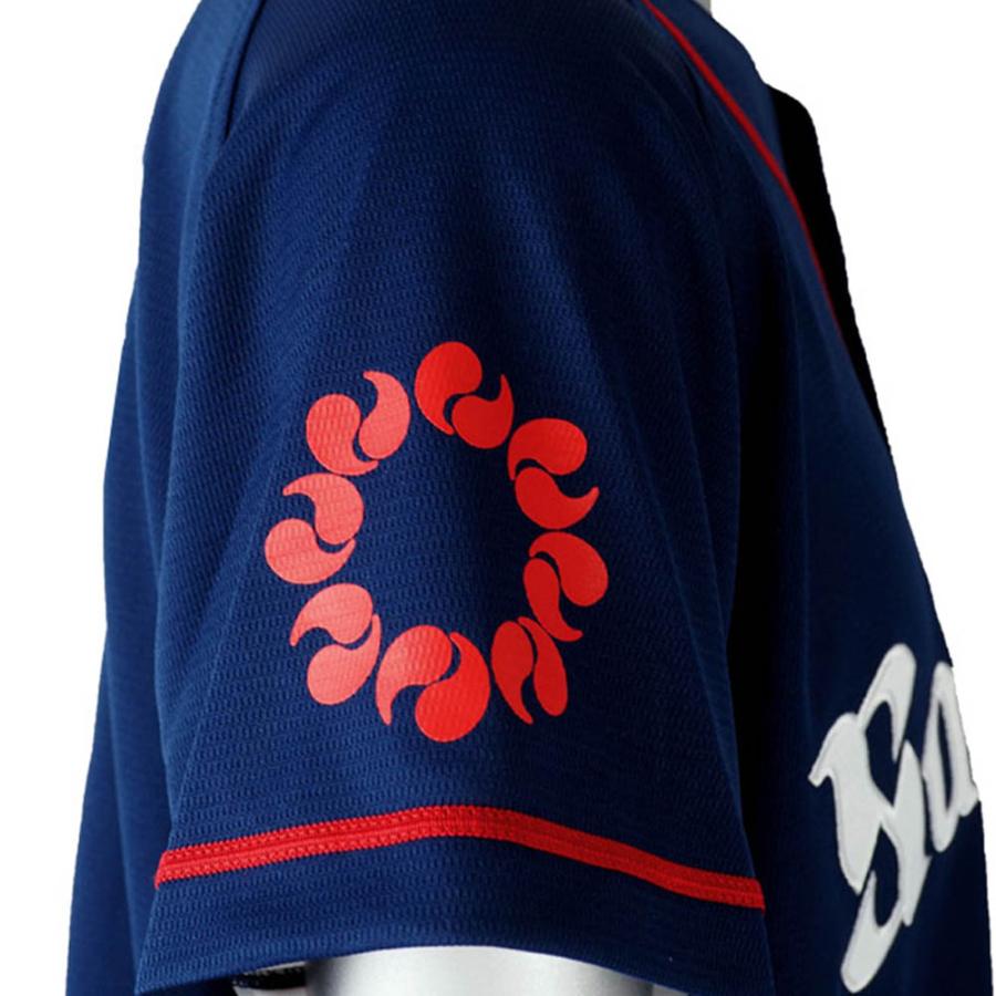 西武ライオンズ　山川選手(ビジタｰユニフォ－ム）Majestic 西武ライオンズ 山川選手(ビジタｰユニフォ－ム）Majestic 美品