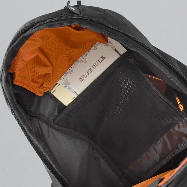 アステリスク クロスシーン リュック ヘルメット収納 自転車 PC収納 A4