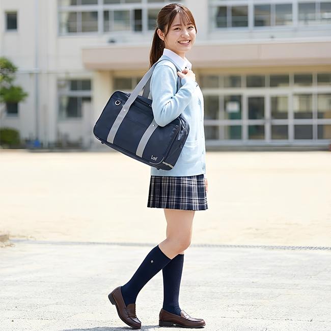 最大41% 8/27限定 Lee リー スクールバッグ スクバ ナイロン 女子 女子高生 高校生 中学生 通学 黒 紺 ブラック ネイビー バッグ カバン かわいい A4 320-4881 | Lee | 05