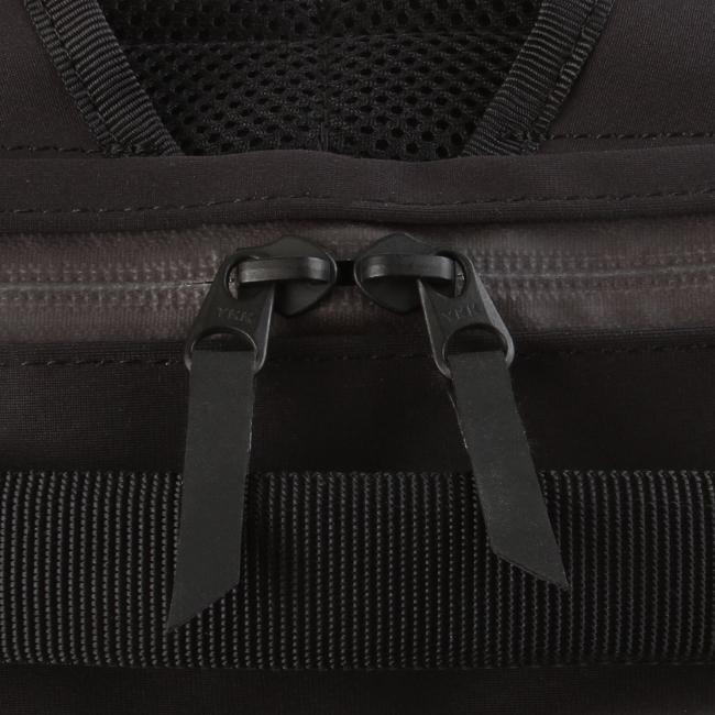 ポーター フューチャー デイパック 697-19683 ビジネスリュック メンズ 50代 40代 通勤 軽量 薄型 スリム 11L ビジネスバッグ ブランド 吉田カバン PORTER | FUTURE（PORTER） | 11