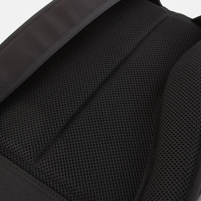 ポーター フューチャー デイパック 697-19683 ビジネスリュック メンズ 50代 40代 通勤 軽量 薄型 スリム 11L ビジネスバッグ ブランド 吉田カバン PORTER | FUTURE（PORTER） | 10