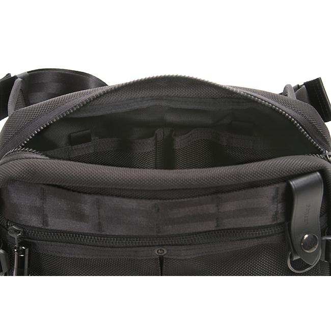 ポーター ヒート ウエストバッグ 703-07971 ボディバッグ メンズ ブランド 斜めがけ 大きめ 大容量 軽量 横型 横開き マグライト付属 吉田カバン PORTER | HEAT（PORTER） | 05