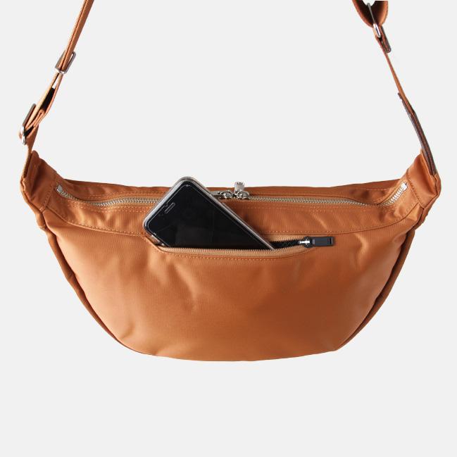 ポーター リフト ショルダーバッグ 822-07411 メンズ レディース ブランド ミニ コンパクト 小さめ 斜めがけ 軽量 舟形 吉田カバン PORTER | LIFT（PORTER） | 17