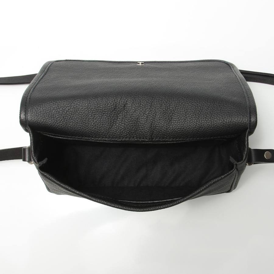 【極美品】SLOW スロウ　ショルダーバッグ　大容量　レーザー　黒 極美品】SLOW スロウ ショルダーバッグ 大容量 レーザー 黒