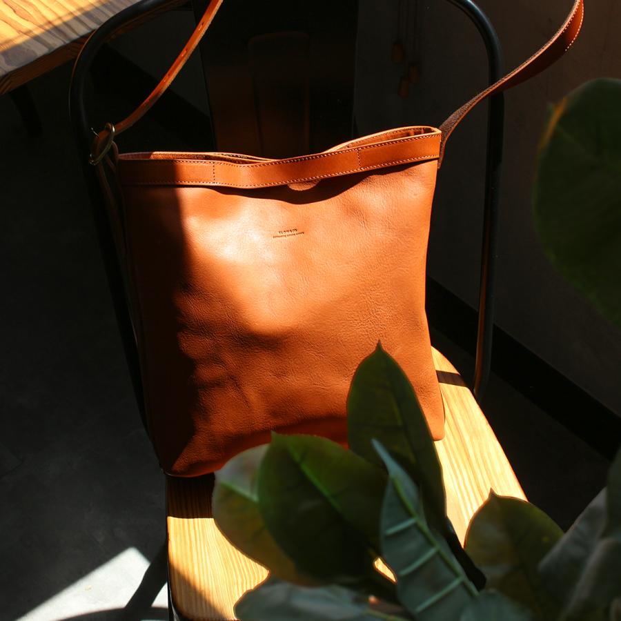 最大49% 5/1限定 スロウ ボーノ ショルダーバッグ メンズ レディース ブランド 斜めがけバッグ レザー 本革 日本製 A4 2WAY SLOW BONO 858S91S | SLOW(ファッション) | 17