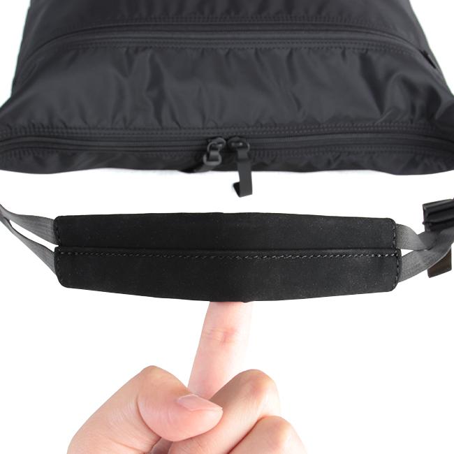 ポーター ケープ サコッシュ(L) 883-05445 883-15445 ショルダーバッグ レディース ブランド スリム 斜めがけ 軽量 撥水 薄型 吉田カバン PORTER | CAPE（PORTER GIRL） | 14