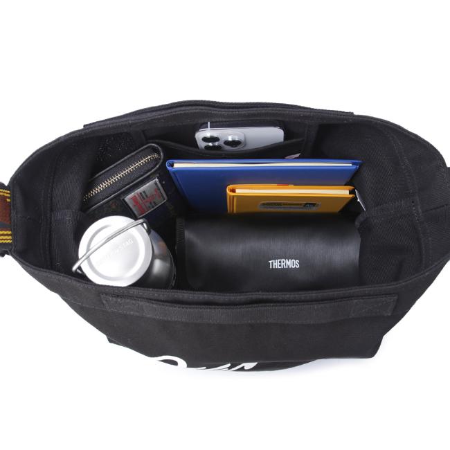 フェンダー バッグ ショルダーバッグ メンズ レディース ブランド モノグラムストラップ 斜めがけ 大きめ 大容量 軽量 Fender 950-6001 | Fender | 15