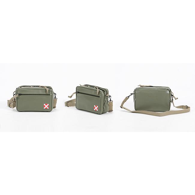 LINER（LUGGAGE LABEL） ラゲッジ レーベル ライナー ショルダーバッグ