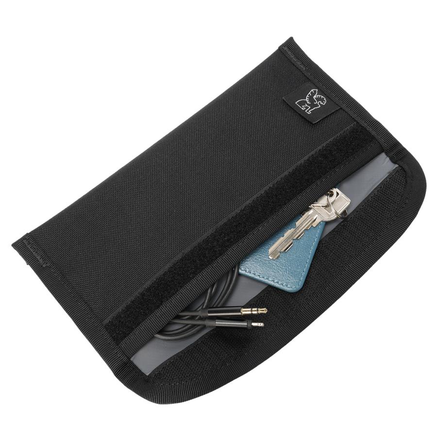 メール便選択で送料無料 クローム インダストリーズ ユーティリティーポーチ スモール CHROME INDUSTRIES SMALL UTILITY POUCH AC106 | CHROME | 04