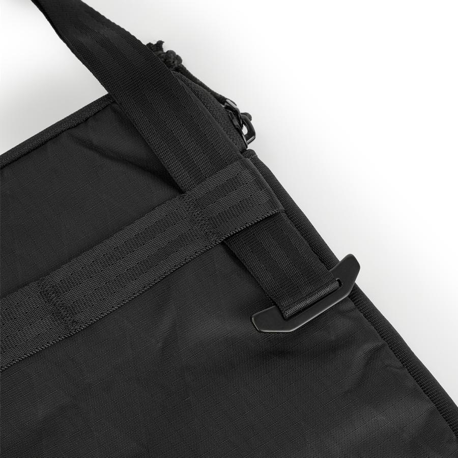 最大53% 4/17から クローム インダストリーズ ラップトップスリーブ CHROME INDUSTRIES AC255 | CHROME | 10