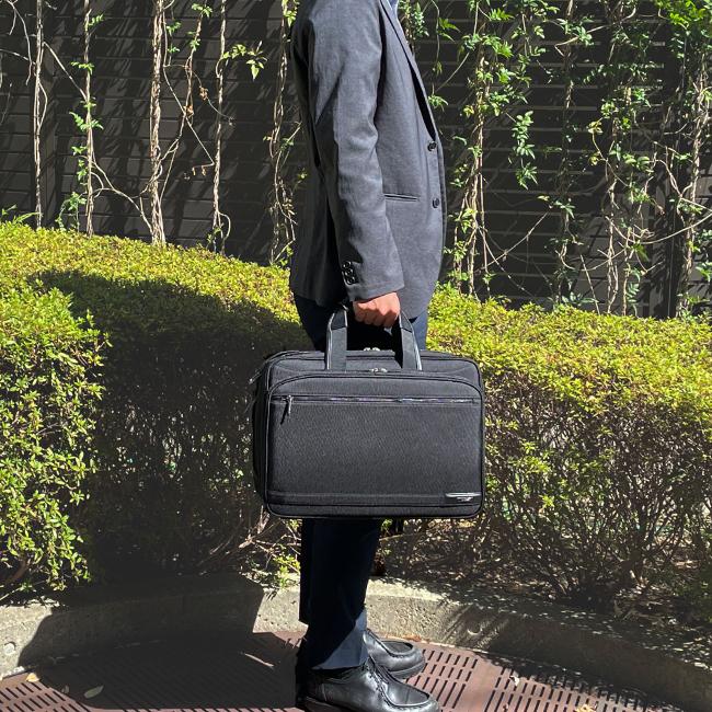 最大50% 3/5限定 エース ビジネスバッグ メンズ 50代 40代 2WAYブリーフケース 通勤 軽量 拡張 大容量 大きめ 斜めがけ 肩掛け イグニス2 ace 15863 | Ace | 17