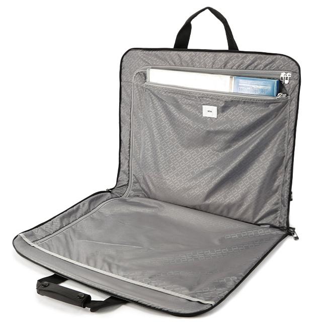 ace. TOKYO LABEL 最大51% 2/22限定 エース ガーメントバッグ 1着