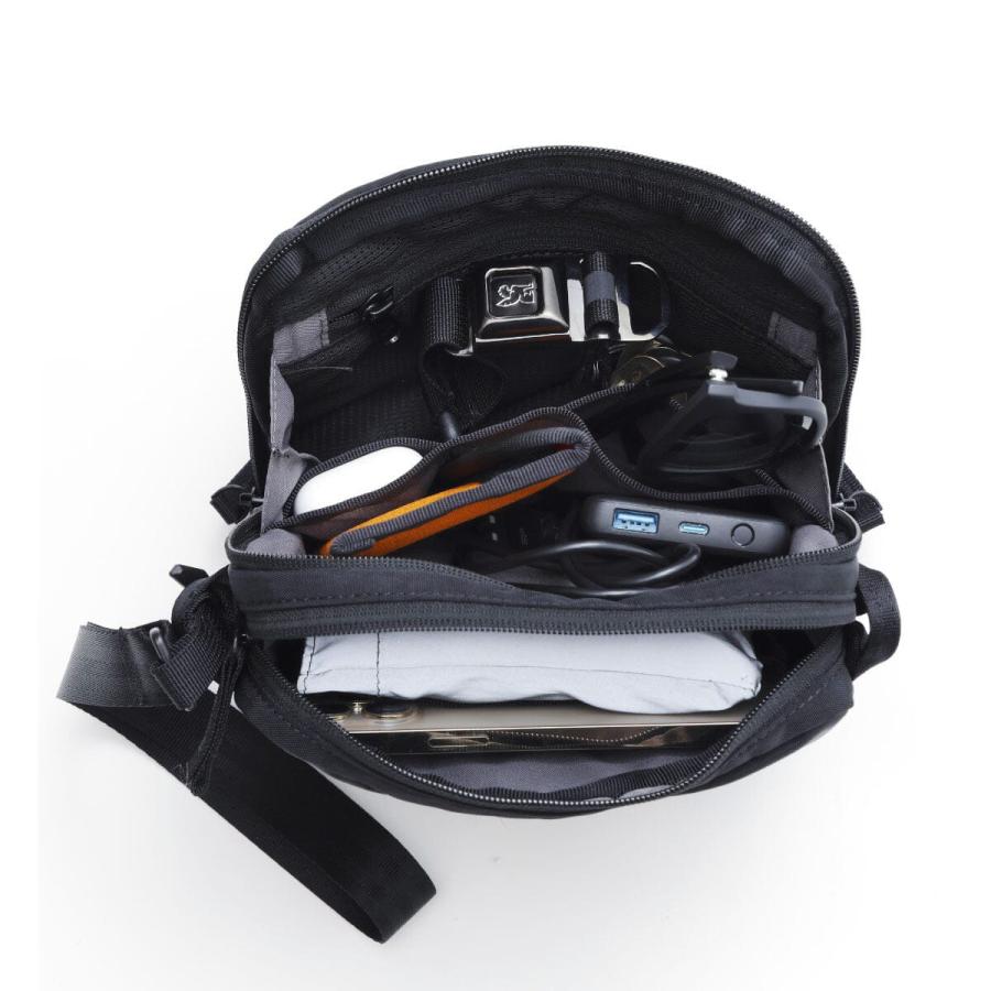 最大42% 6/7限定 クローム インダストリーズ パックアクセサリー ポーチ 2L 耐水 ブラッククリンクル CHROME INDUSTRIES PACK ACCESSORY POUCH AJ002 | CHROME | 08