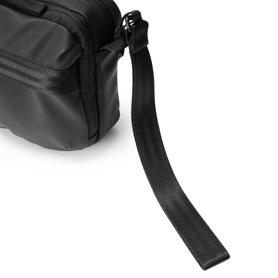 最大46% 3/15限定 クローム インダストリーズ パックアクセサリー ポーチ 2L 耐水 マットブラック CHROME INDUSTRIES PACK ACCESSORY POUCH AJ002 | CHROME | 10