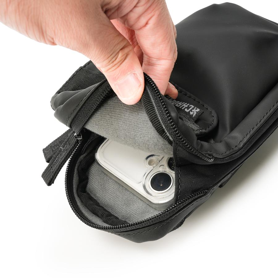 最大46% 3/15限定 クローム インダストリーズ パックフォン デバイスポーチ 耐水 マットブラック CHROME INDUSTRIES PAC PHONE POUCH AJ003 | CHROME | 08