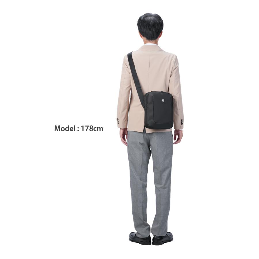 最大42% 8/30限定 ビクトリノックス  アルトモント モダンコレクション ショルダーバッグ 6L A5  小さめ 縦型 撥水 メンズ ブランド VICTORINOX Altmont | VICTORINOX | 06