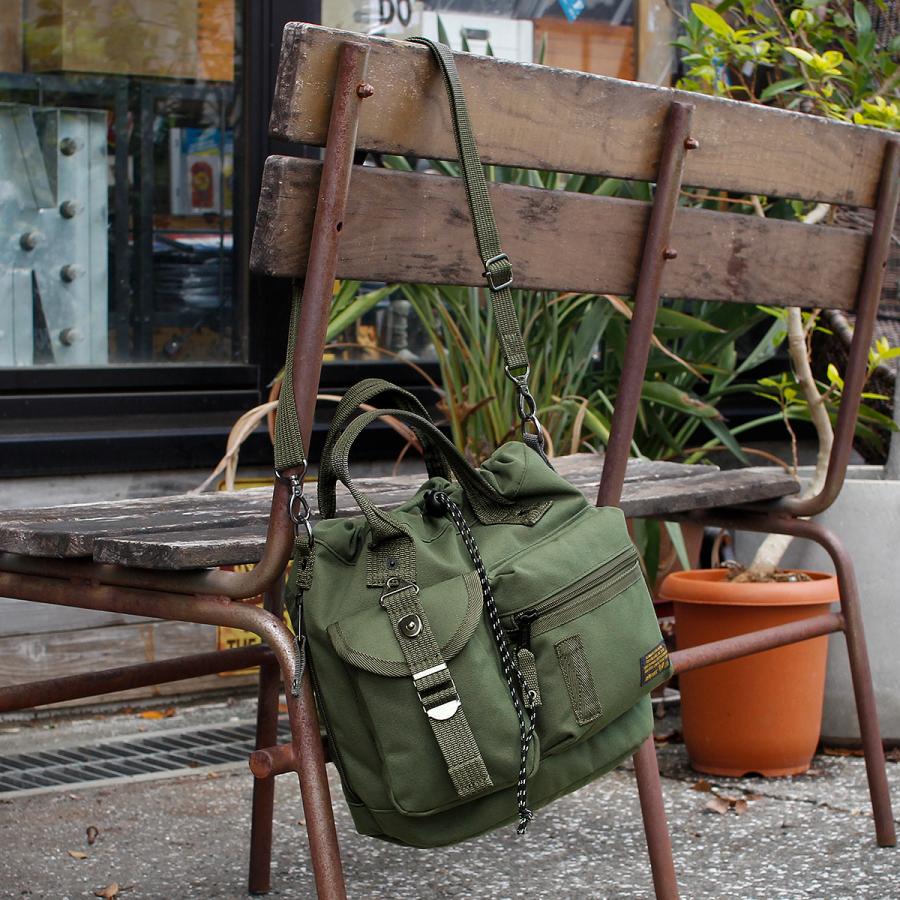 最大51% 1/11限定 アヴィレックス イーグル ショルダーバッグ トートバッグ メンズ レディース ブランド 斜めがけバッグ 撥水 10.4L 2WAY AVIREX EAGLE AVX3530 | AVIREX | 10