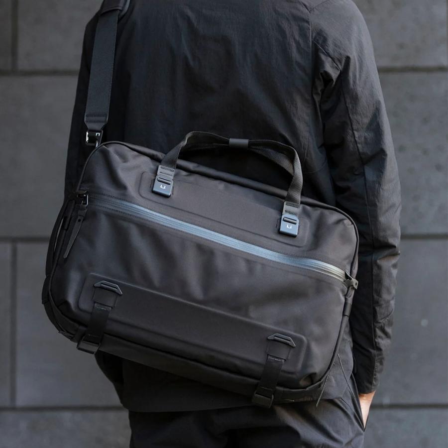 最大51% 1/27限定 ブラックエンバー ビジネスバッグ ボディバッグ メンズ ブランド 斜めがけ 撥水 防水 A4 20L PC 16インチ BLACK EMBER 7225004 | BLACK EMBER | 07