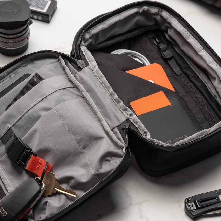 ブラックエンバー ショルダーバッグ ショルダーポーチ メンズ ブランド 軽量 防水 縦型 斜めがけ 小さめ B6 5L BLACK EMBER 7225008 | BLACK EMBER | 10