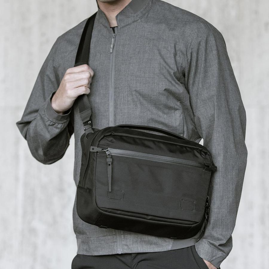 ブラックエンバー ショルダーバッグ メンズ ブランド 軽量 防水 斜めがけ A5 9L カメラバッグ BLACK EMBER GRIP SLING EmberTex 7225010 | BLACK EMBER | 10