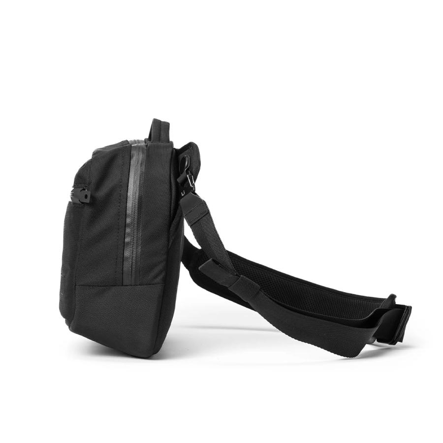 最大50% 9/6限定 ブラックエンバー ショルダーバッグ メンズ ブランド 軽量 防水 斜めがけ A5 9L カメラバッグ BLACK EMBER GRIP SLING EmberTex 7225010 | BLACK EMBER | 07