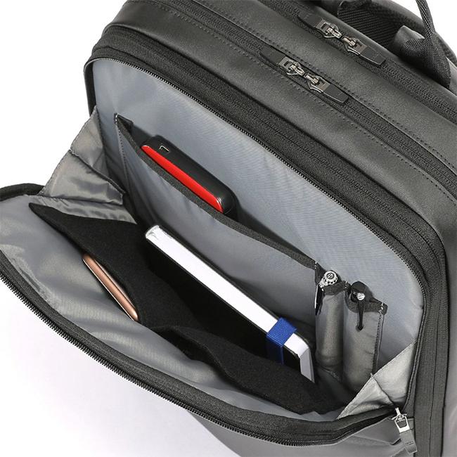 おきゃんす　 No.60644：2層リュック42cm EX6cm | BERMAS OFFICIAL WEB SHOP