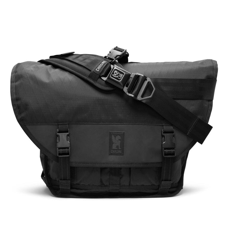 【美品】　CHROME メッセンジャーバッグ　大きめ CHROME（クローム） 最大42% 8/30限定 インダストリーズ CTZ