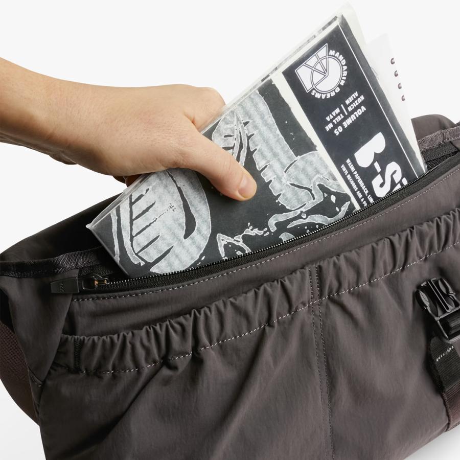 最大50% 12/25限定 ベルロイ シンチ メッセンジャーバッグ A4 12L 軽量 セットアップ Bellroy Cinch BHMB | Bellroy | 09