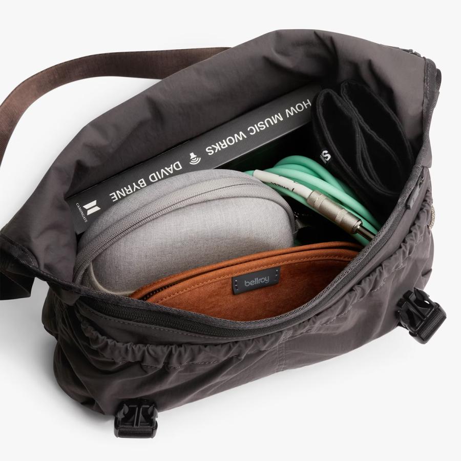 最大51% 8/30限定 ベルロイ シンチ メッセンジャーバッグ A4 12L 軽量 セットアップ Bellroy Cinch BHMB | Bellroy | 07