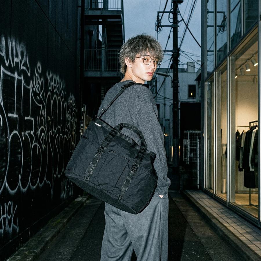 クローム インダストリーズ グローサリー トート メッセンジャーバッグ 28L B4 ブラッククリンクル CHROME INDUSTRIES GROCERY BJ004 | CHROME | 14
