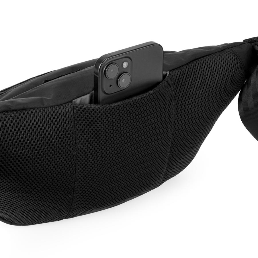 最大44% 3/22まで クローム インダストリーズ ボットフリップスリング ショルダーバッグ 8L ブラッククリンクル CHROME INDUSTRIES BOT FLAP SLING BJ008 | CHROME | 13