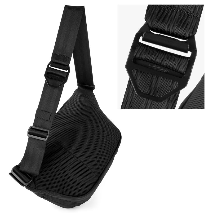 最大44% 3/22まで クローム インダストリーズ ボットフリップスリング ショルダーバッグ 8L ブラッククリンクル CHROME INDUSTRIES BOT FLAP SLING BJ008 | CHROME | 14