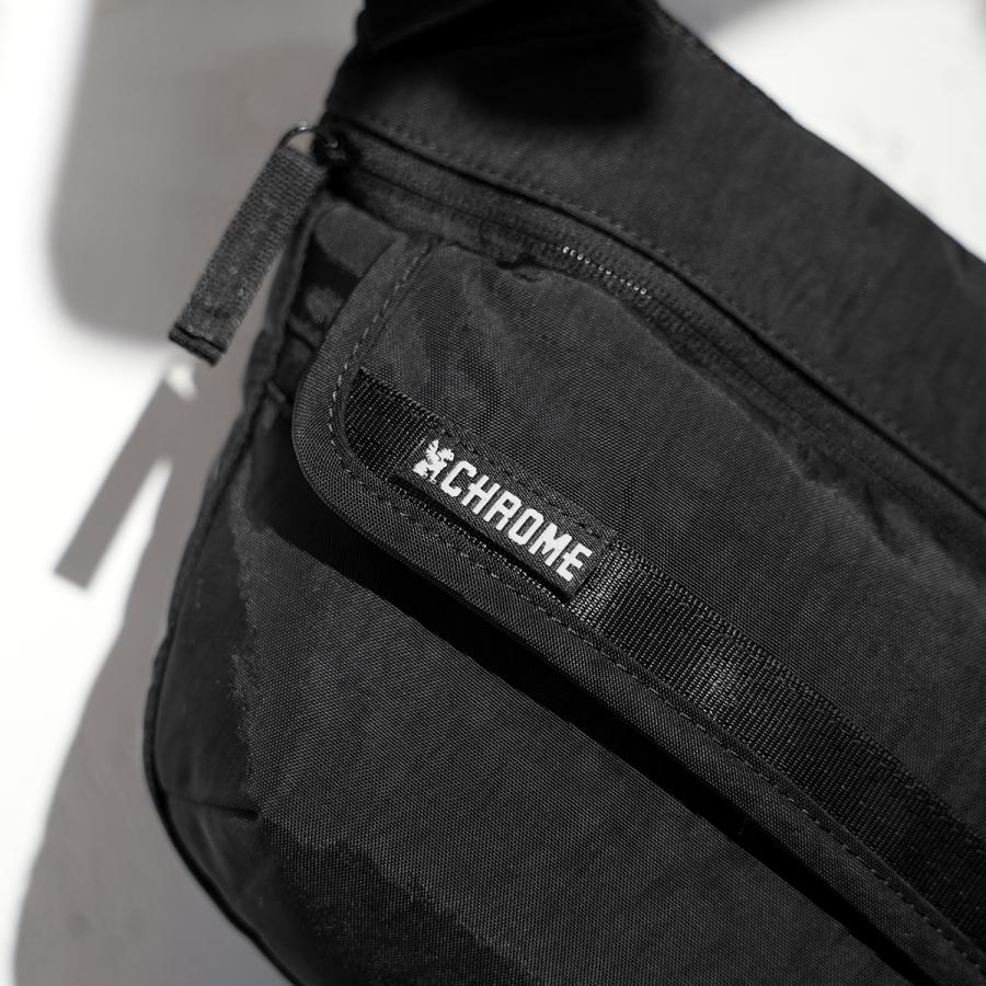 最大44% 3/22まで クローム インダストリーズ ボットフラップスリング ショルダーバッグ 5L ブラッククリンクル CHROME INDUSTRIES BOT FLAP SLING BJ009 | CHROME | 09
