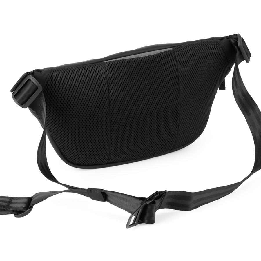 最大44% 3/22まで クローム インダストリーズ ボットフラップスリング ショルダーバッグ 5L マットブラック CHROME INDUSTRIES BOT FLAP SLING BJ009 | CHROME | 12