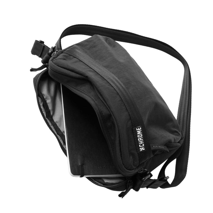 最大44% 3/22まで クローム インダストリーズ パックショルダー ショルダーバッグ 3L 耐水 ブラッククリンクル CHROME INDUSTRIES PACK SHOULDER BJ012 | CHROME | 07