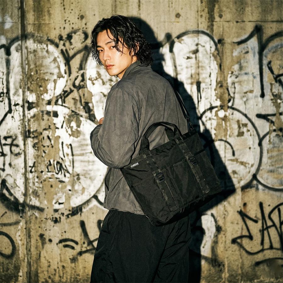 最大50% 4/5限定 クローム インダストリーズ グローサリー トート メッセンジャーバッグ 15L A4 ブラッククリンクル CHROME INDUSTRIES GROCERY JP240 | CHROME | 14