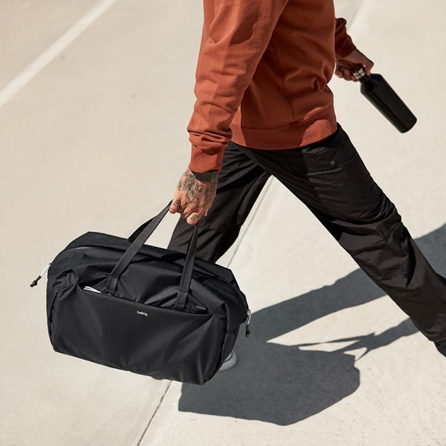 bellroy Lite Duffel 2wayバッグ 容量30L 黒 人気 Bellroy Lite Duffel ベルロイ ライトダッフル ボストンバッグ