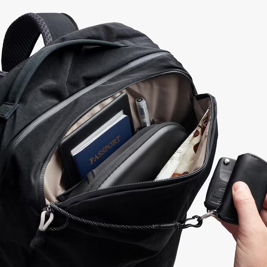 最大49% 5/1限定 ベルロイ ライト リュック バックパック B4 38L 軽量 大容量 フルオープン セットアップ チェストベルト Bellroy LITE blpb | Bellroy | 10